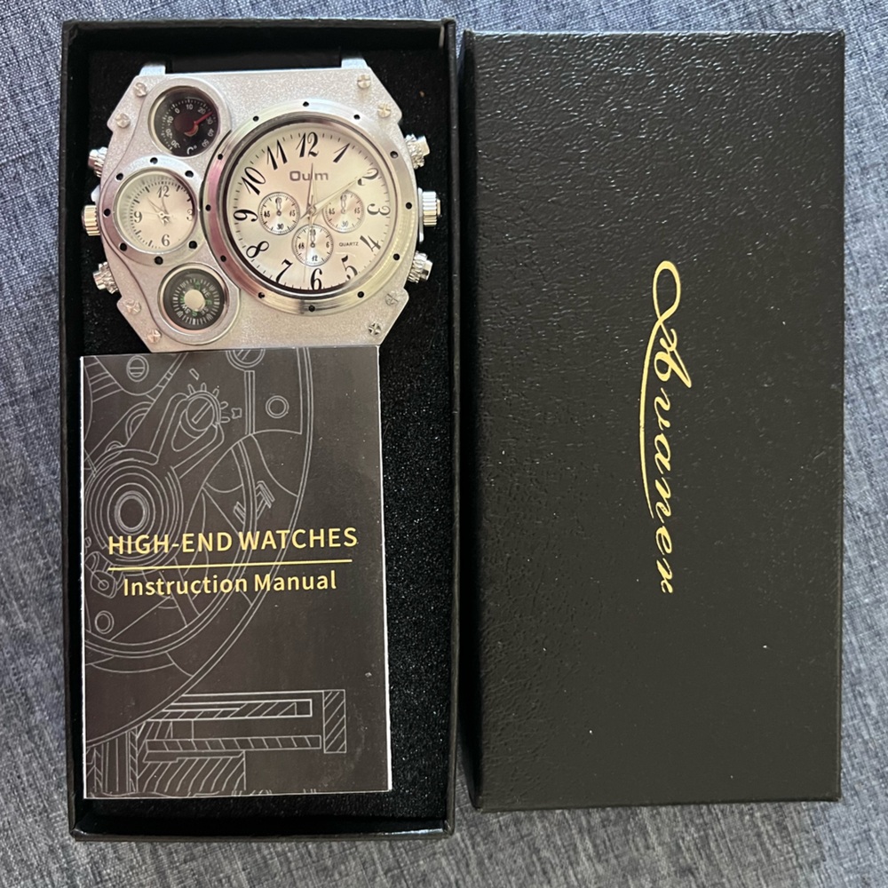 OULM Men’s Watch Silver with All Leather Strap in Black NWT FULL INCLUSION - Picture 15 of 16